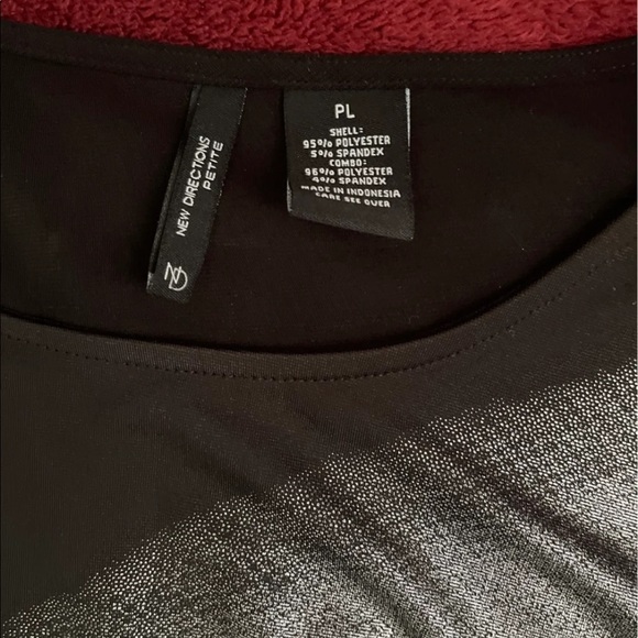 Black & Silver Long Sleeve Top - Picture 2 of 5